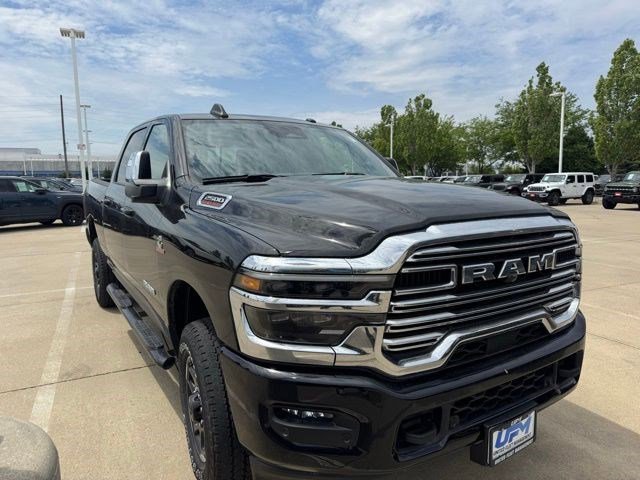 2025 RAM 2500 Laramie 4X4 Crew Cab SWB's photo