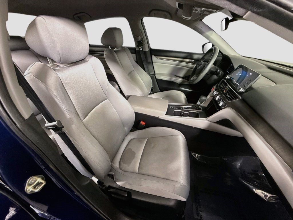 Used 2019 Still Night Pearl Honda LX 1.5T image 25