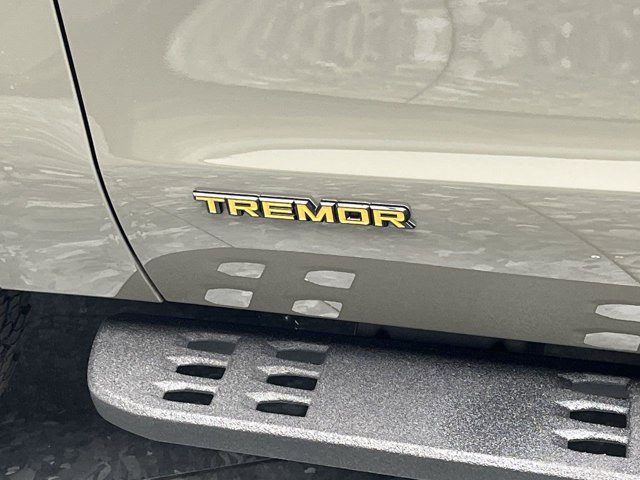 Used 2025 Wild Green Ford Tremor image 39