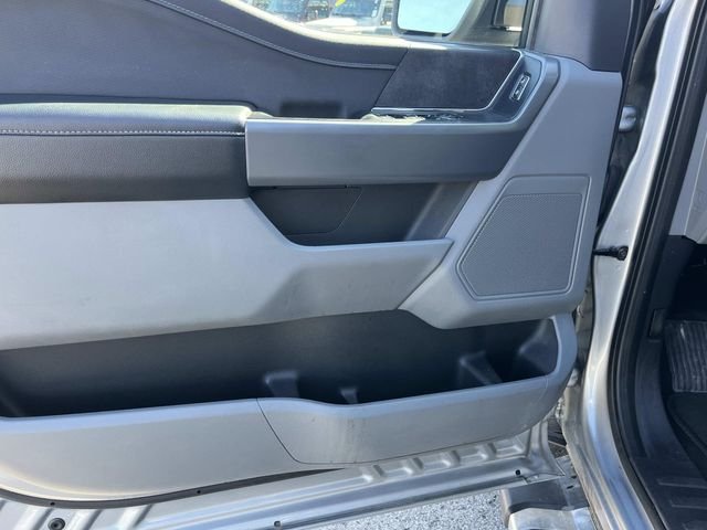 Used 2024 Silver Ford XLT image 26