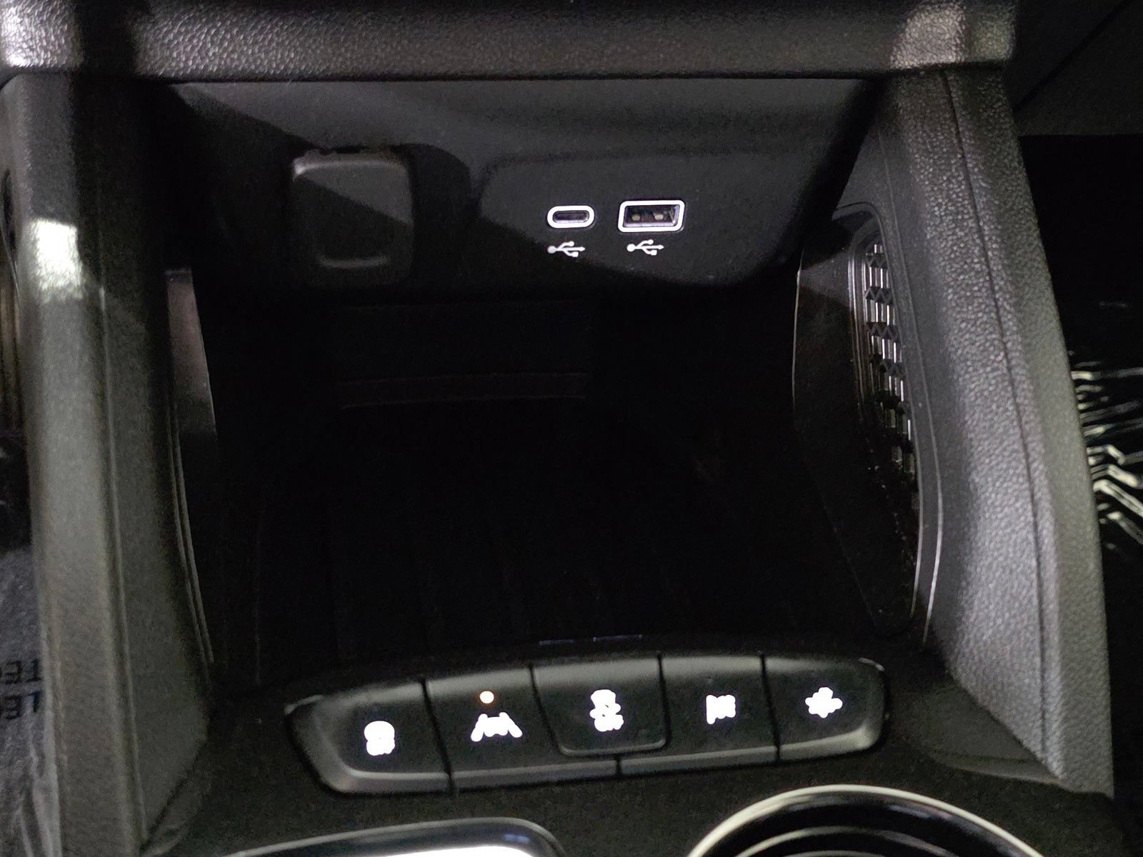 Used 2024 Mosaic Black Metallic Chevrolet RS image 28