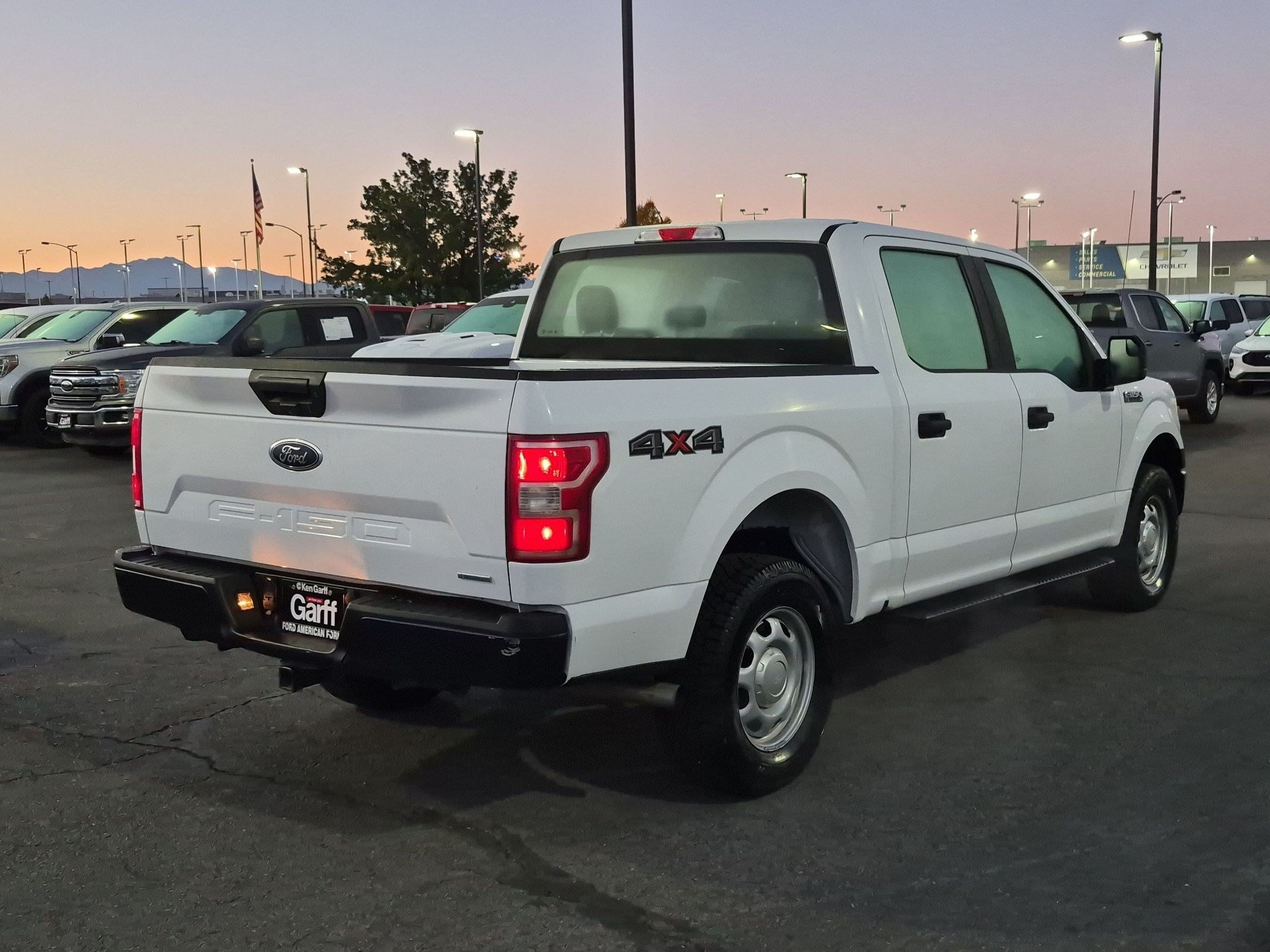 Used 2019 Oxford White Ford XL image 3