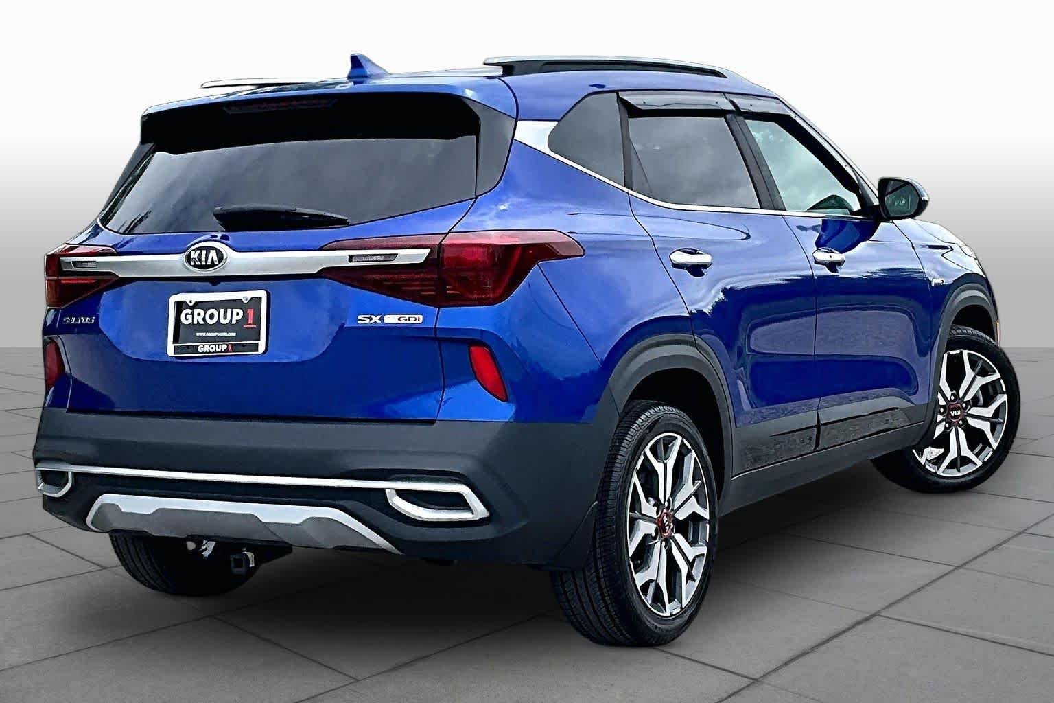 Used 2021 Neptune Blue Kia SX image 13
