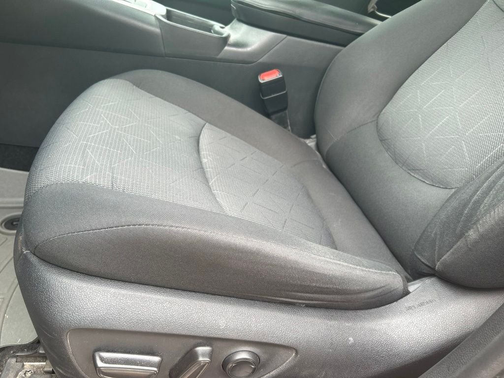 Used 2019 Red Toyota XLE image 7
