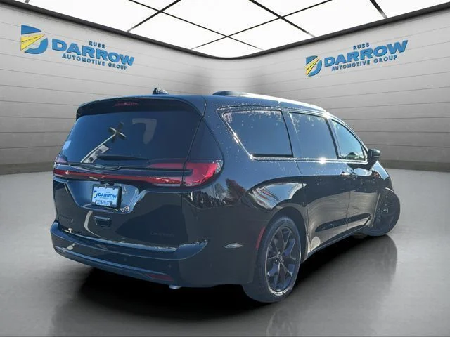 2026 Chrysler Pacifica Limited - Photo 6