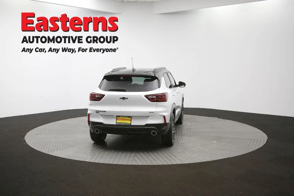 Used 2024 White Chevrolet RS image 38