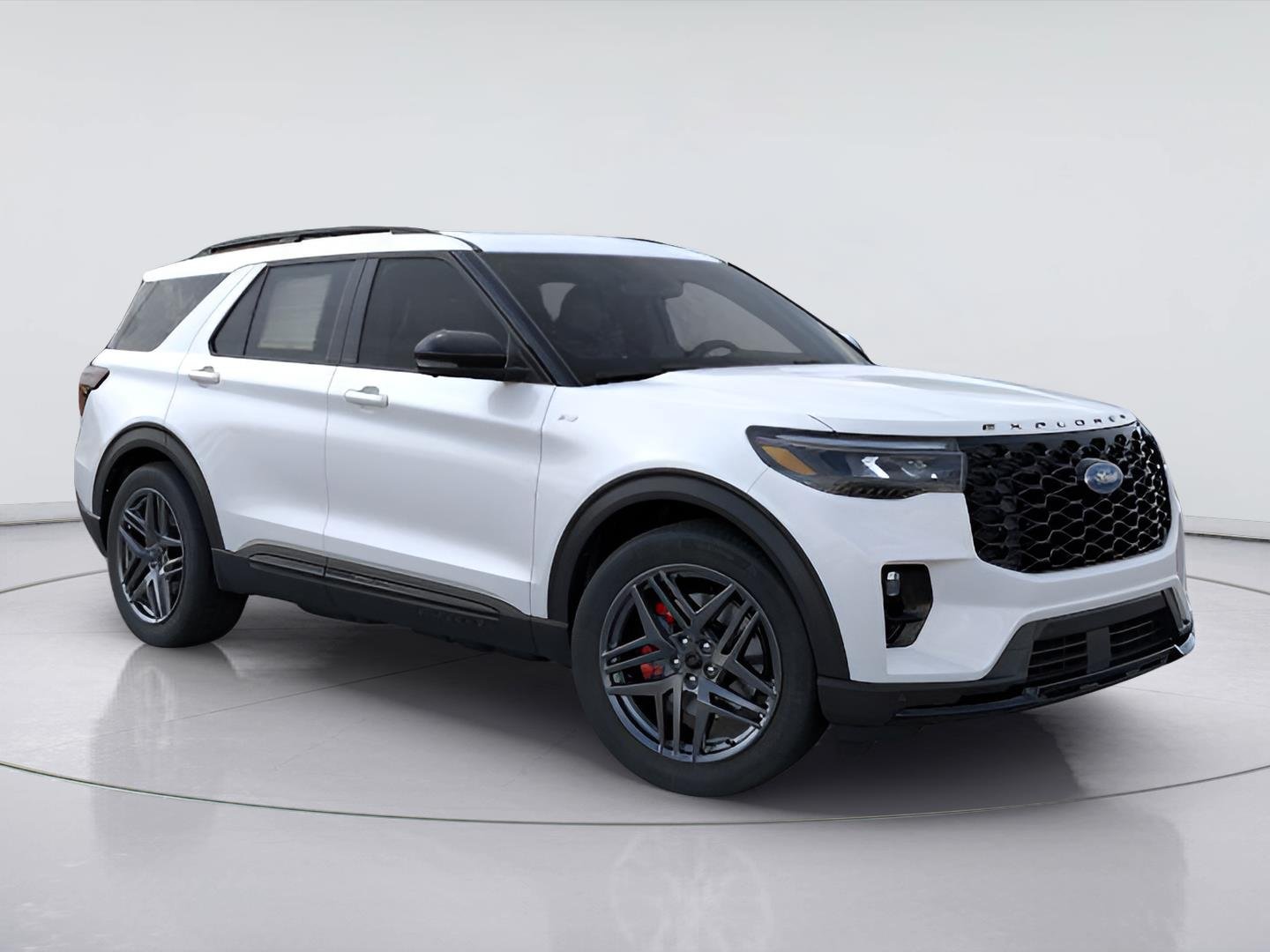 New 2026 Star White Metallic Tri-Coat Ford ST-Line image 7