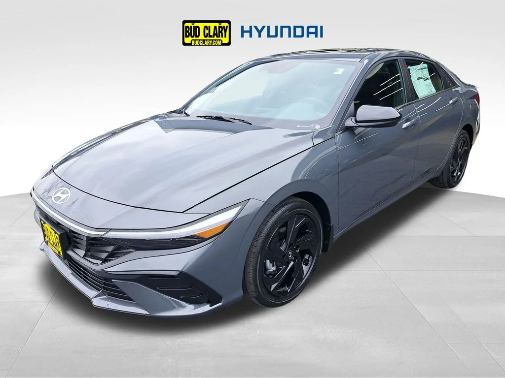 2026 Hyundai Elantra 2.0 SEL Sport Premium's photo