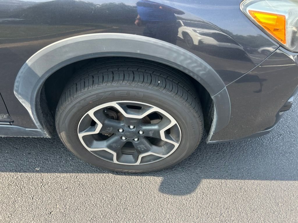 Used 2014 Gray Subaru 2.0i Premium image 11
