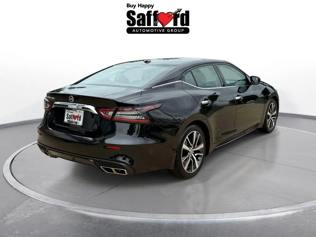 Used 2020 Black Nissan 3.5 S image 8