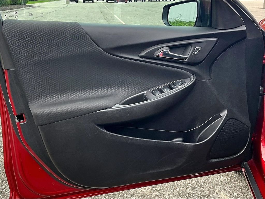 Used 2024 Red Chevrolet LT image 9