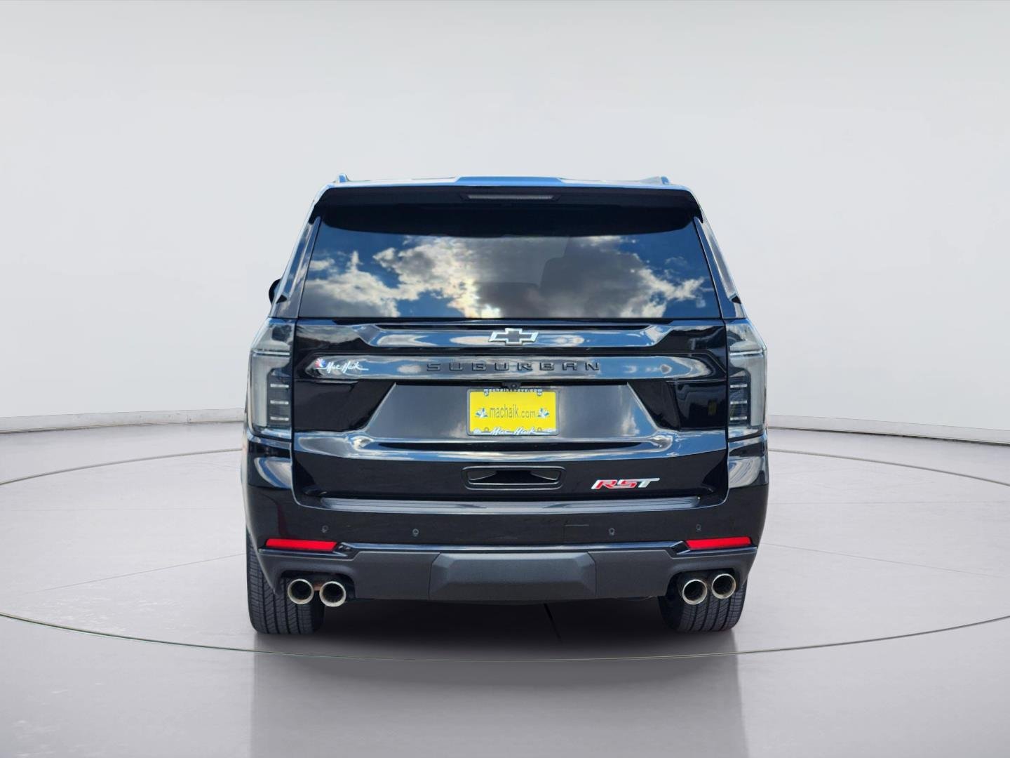 2025 Chevrolet Suburban photo 6 of 35