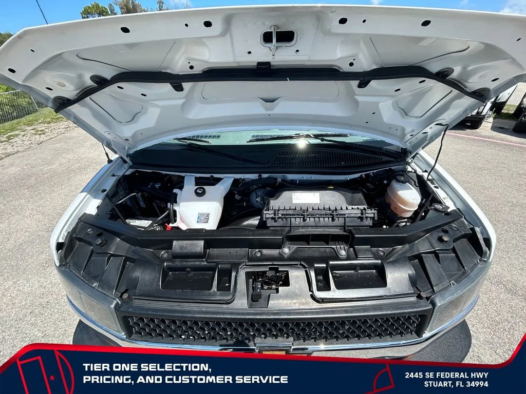 Used 2024 Summit White Chevrolet WT image 11