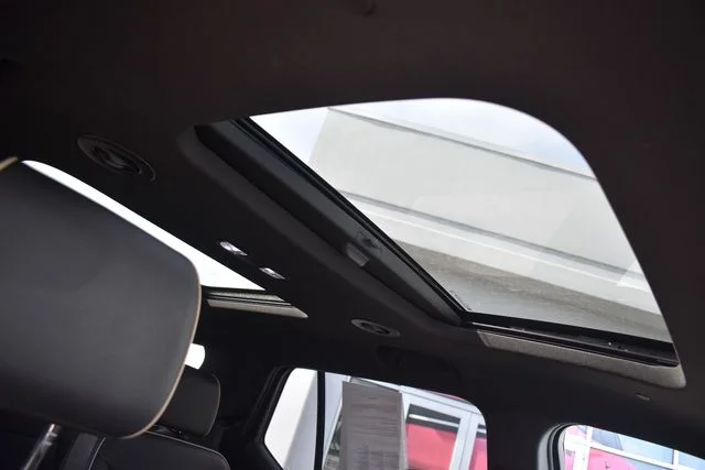 Used 2022 Black Chevrolet Premier image 15
