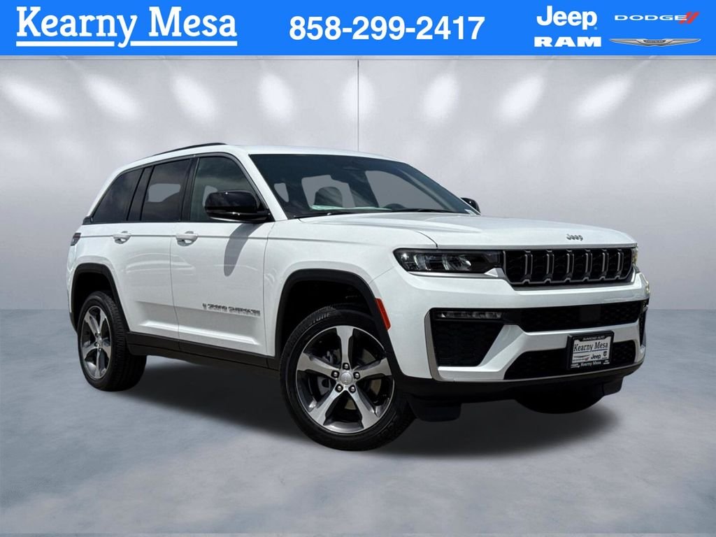 New 2026 Bright White Clear-Coat Exterior Paint Jeep Limited image 1