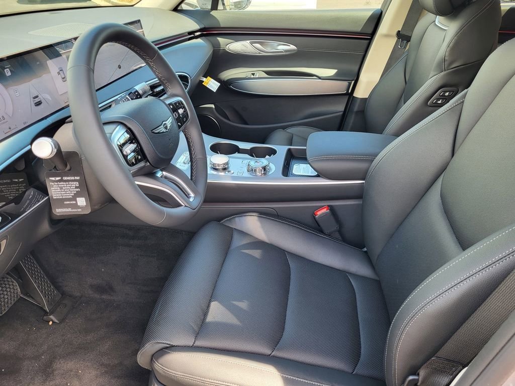 New 2026 Silver Genesis 2.5T SELECT image 9