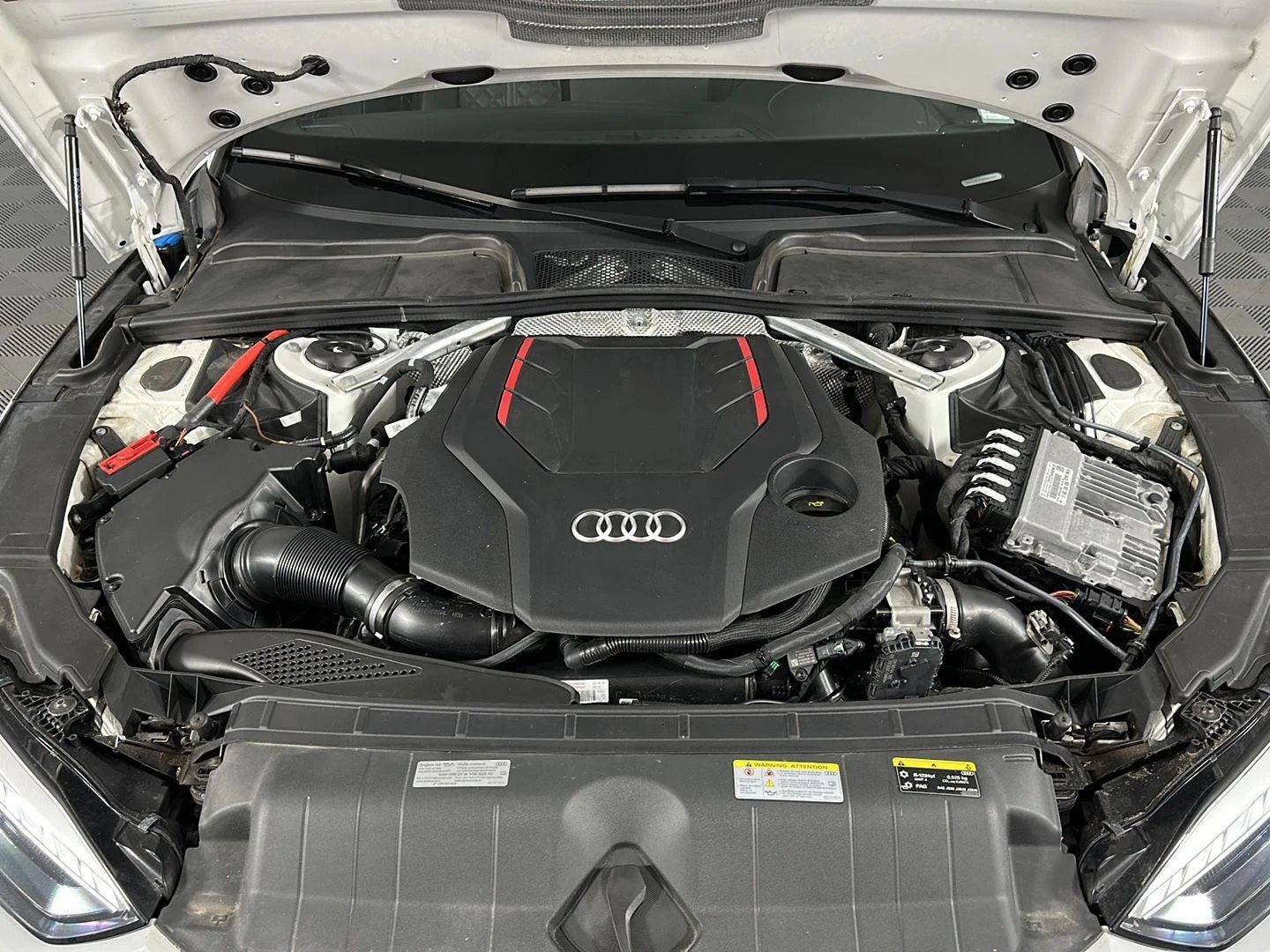 Used 2024 Glacier White Metallic Audi Premium Plus image 3