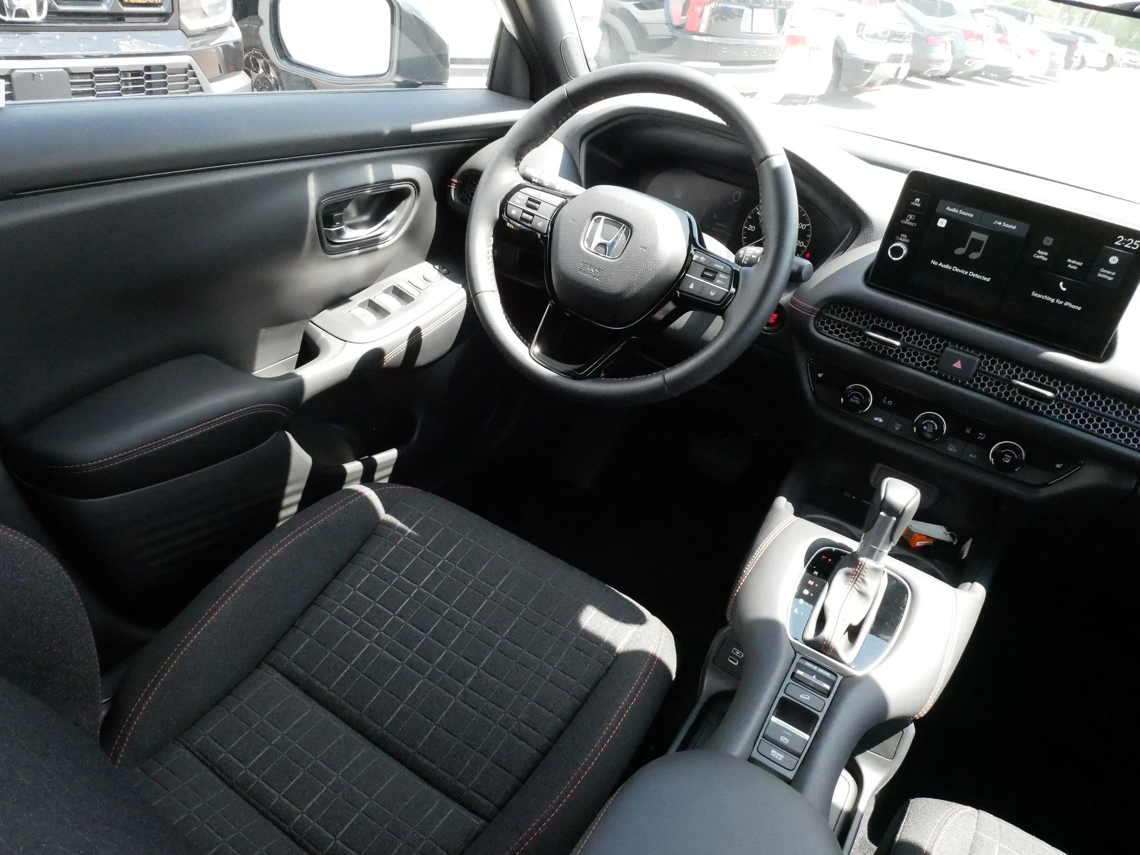 2026 Honda HR-V Sport - Photo 9