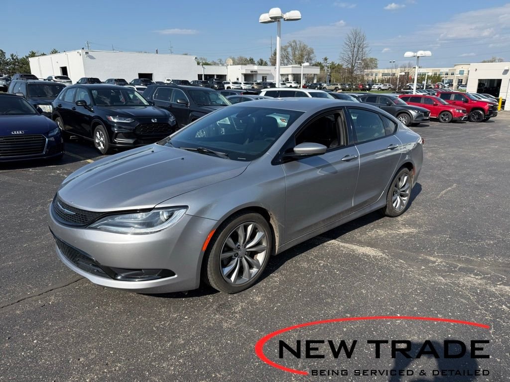 2016 Chrysler 200 S