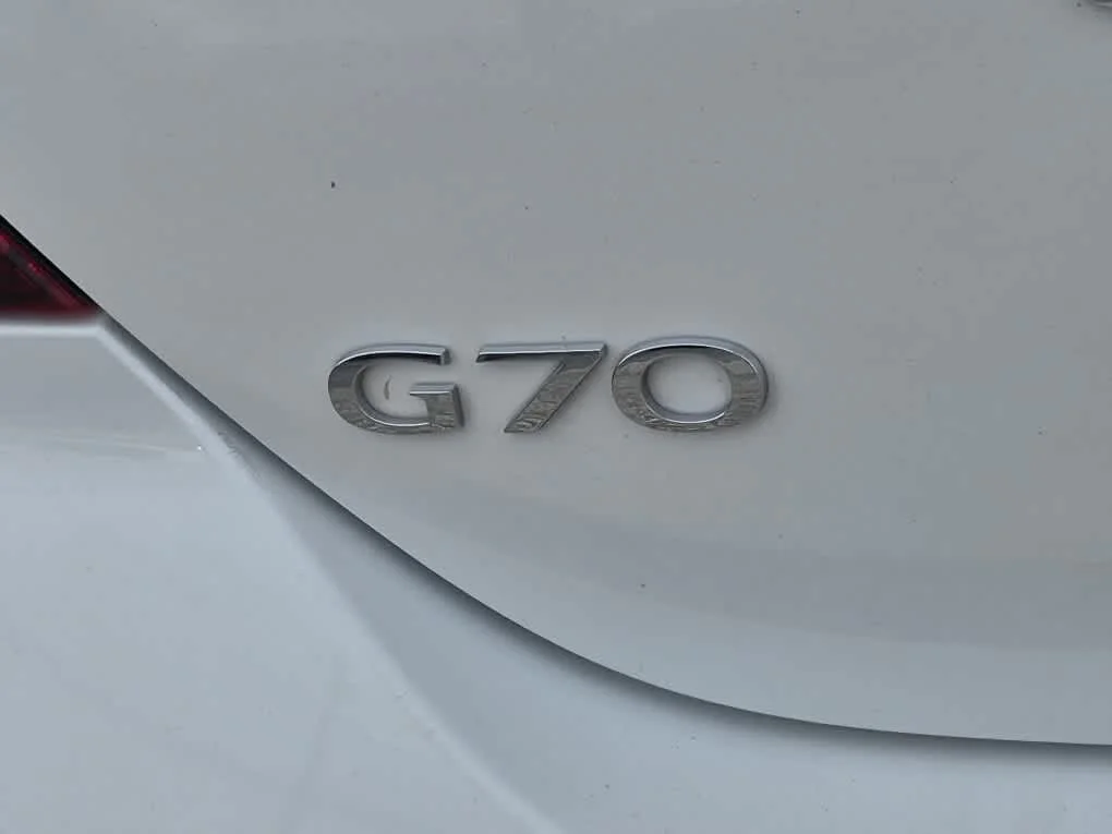 Used 2025 Uyuni White Genesis 2.5T image 22