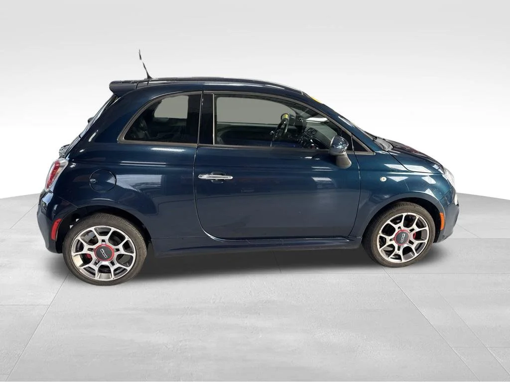 Used 2014 Blue FIAT Sport image 10