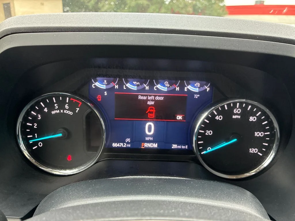 Used 2024 Black Ford XLT image 16