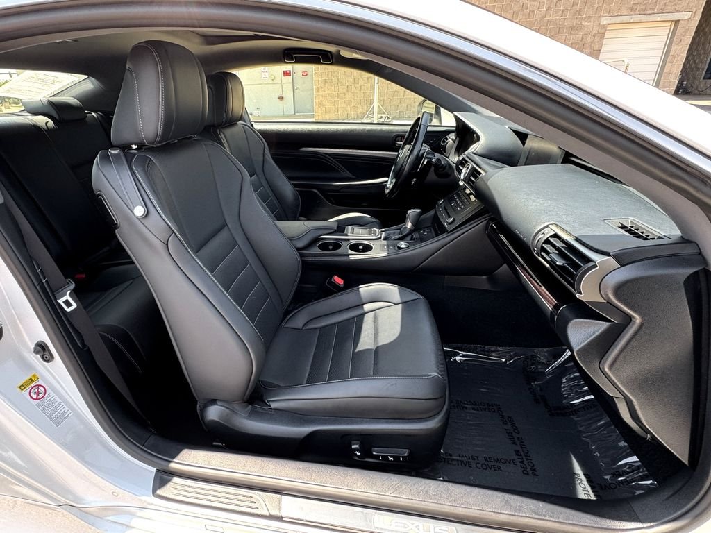 Used 2016 White Lexus 300 image 39