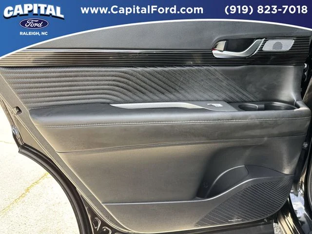 Used 2024 Black Hyundai Calligraphy image 17