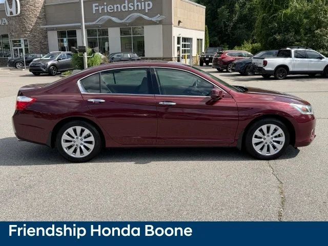 Used 2013 Red Honda EX-L image 4