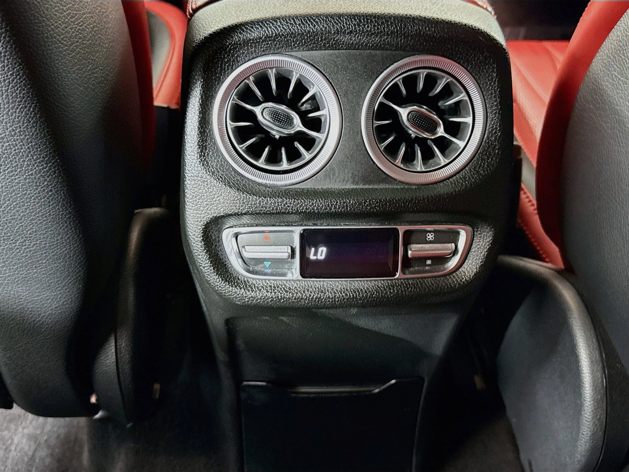 Used 2020  Mercedes-Benz AMG® G 63 image 27