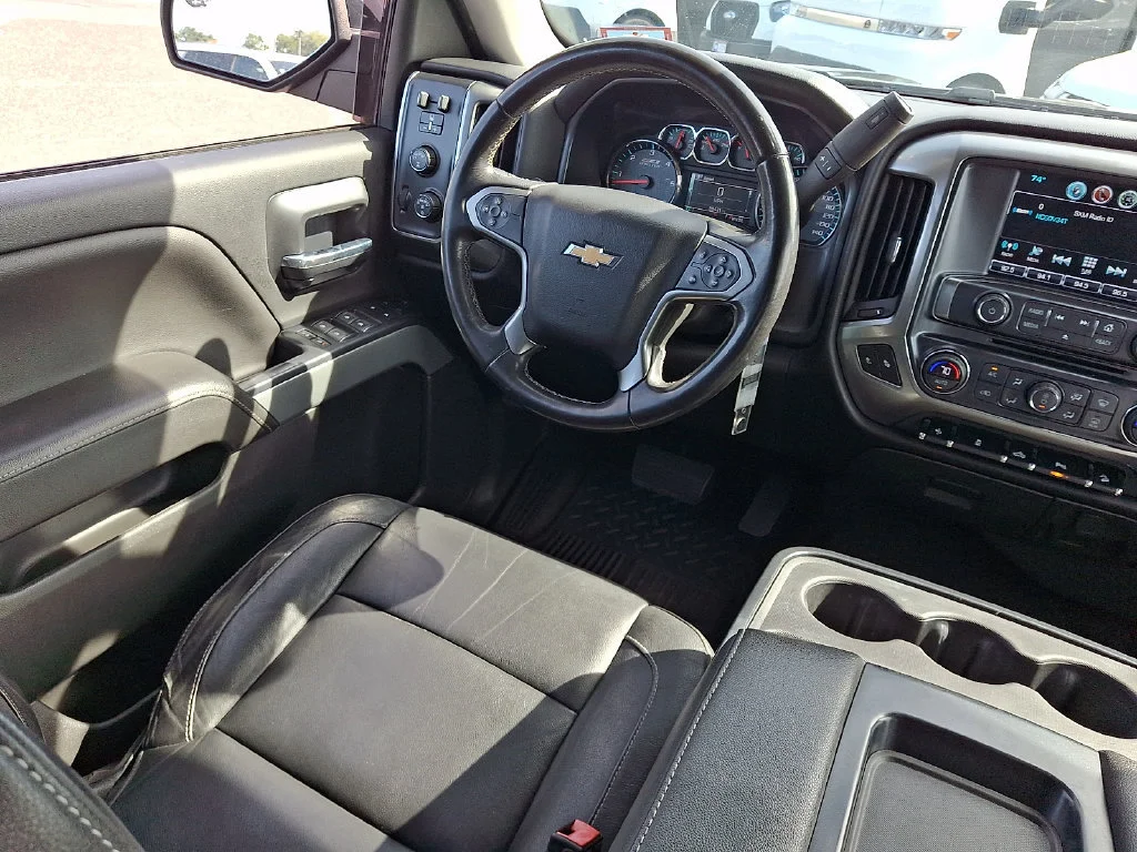 Used 2018 BLACK Chevrolet LT image 15