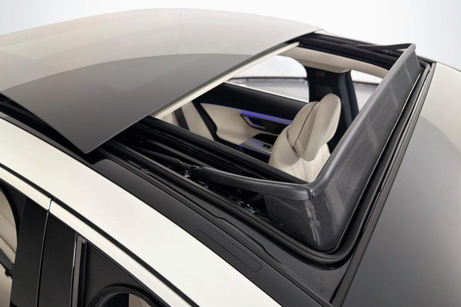New 2027 Polar White Mercedes-Benz E 350 RWD Sedan image 21