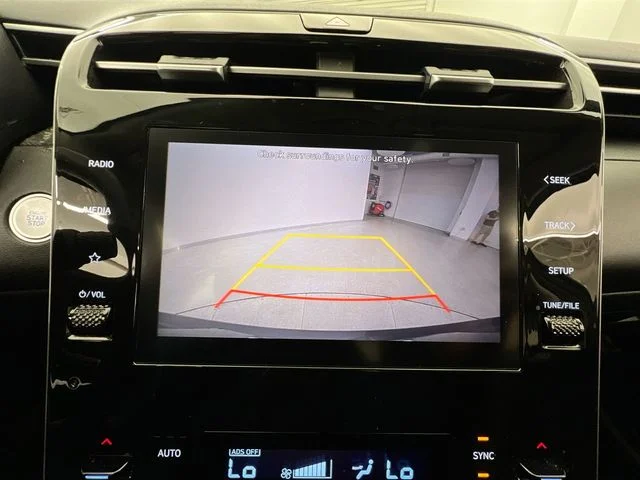 Used 2024 Gray Hyundai SEL image 34