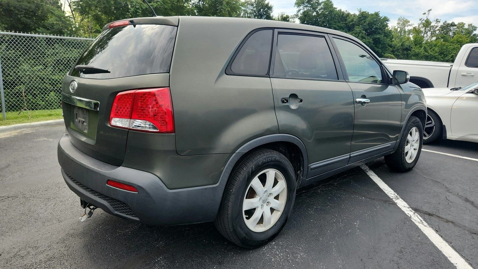 Used 2013 Kia Sorento LX with VIN 5XYKT3A15DG334128 for sale in Florence, KY
