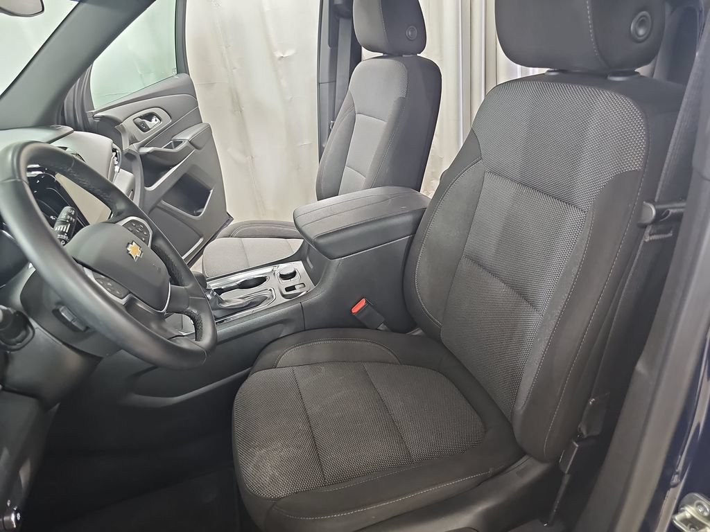 Used 2023 Northsky Blue Metallic Chevrolet LT Cloth image 21