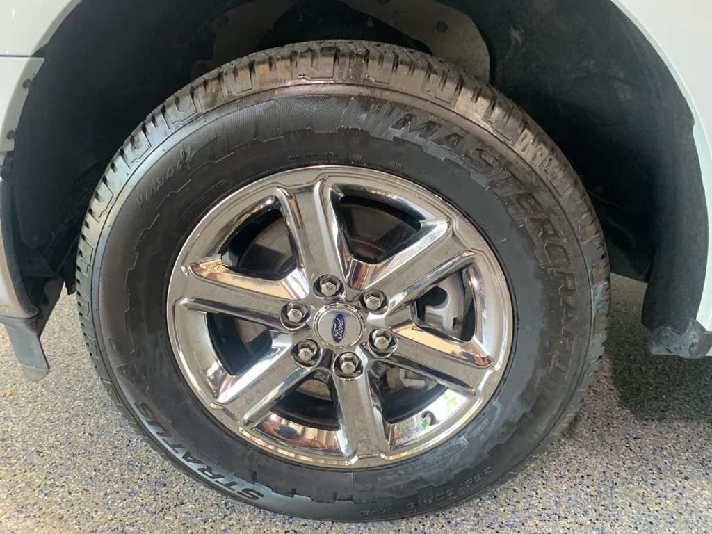 Used 2025  Ford XLT image 28