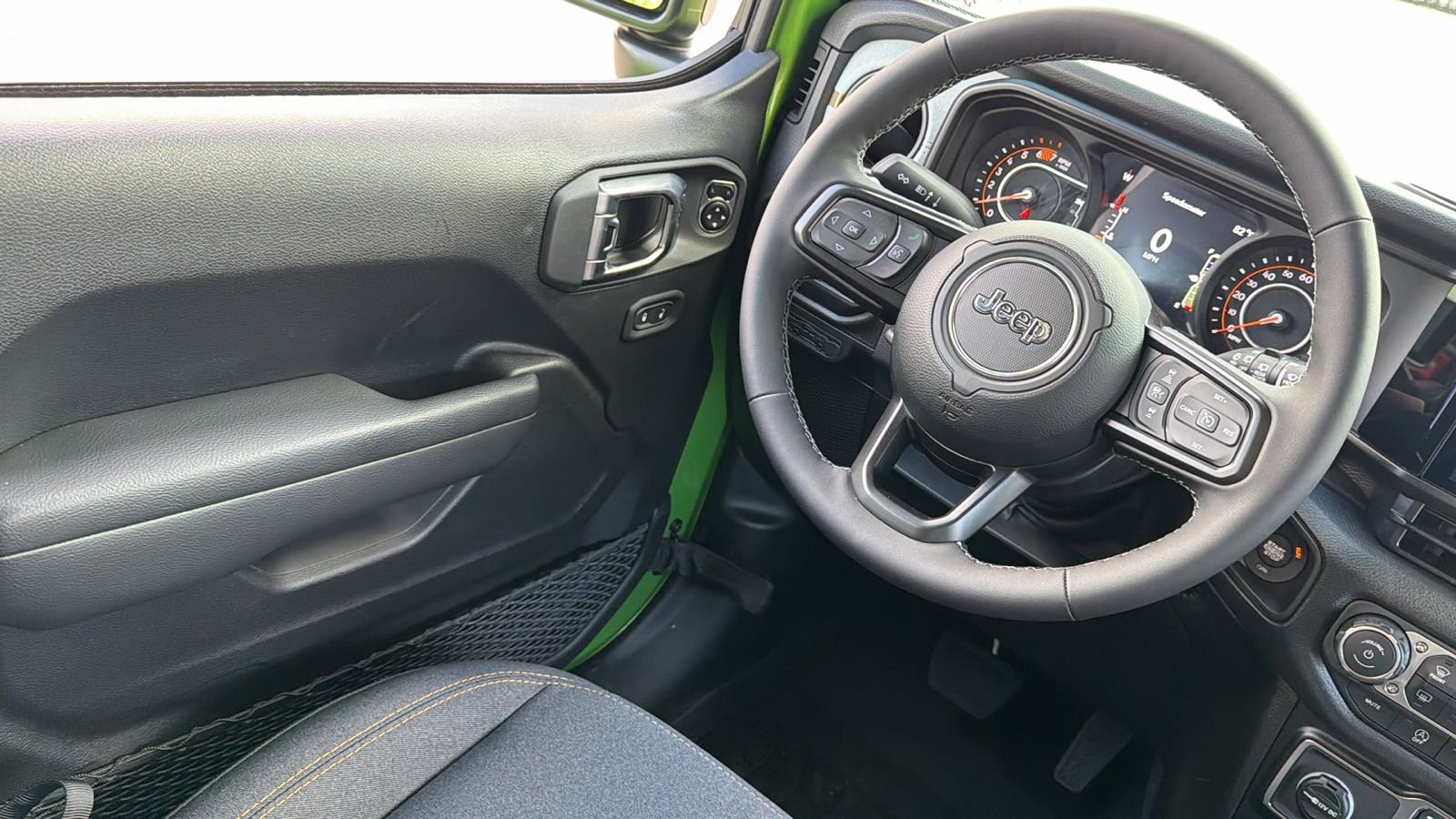 New 2026 Mojito Clearcoat Jeep Sport S image 14