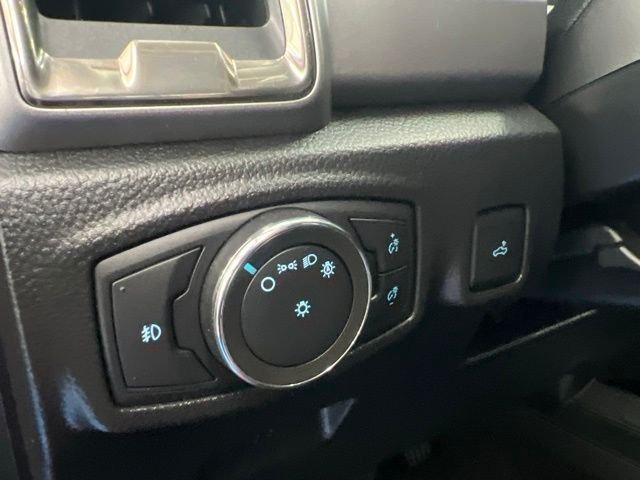 Used 2021 Red Ford XLT image 6