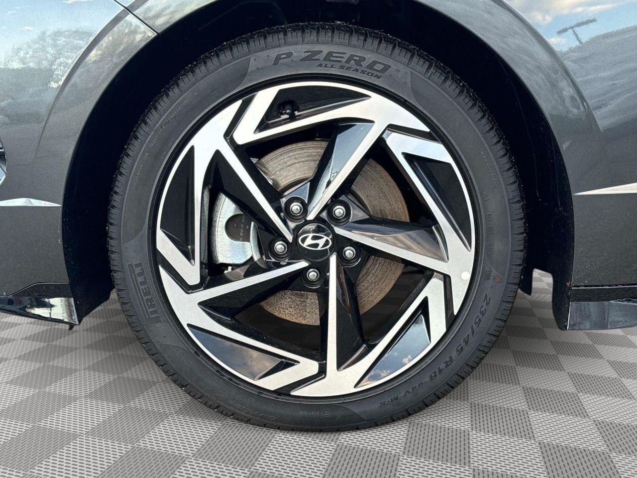 New 2025 Portofino Gray Hyundai SEL Convenience image 39