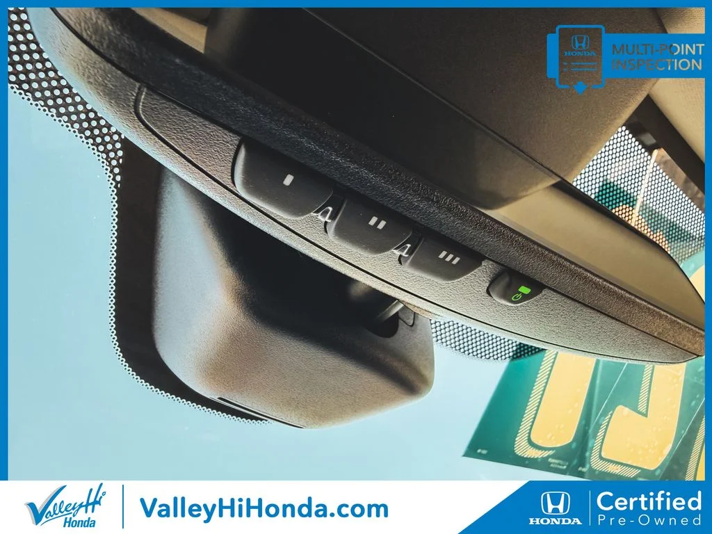 Used 2025 White Honda EX-L image 32