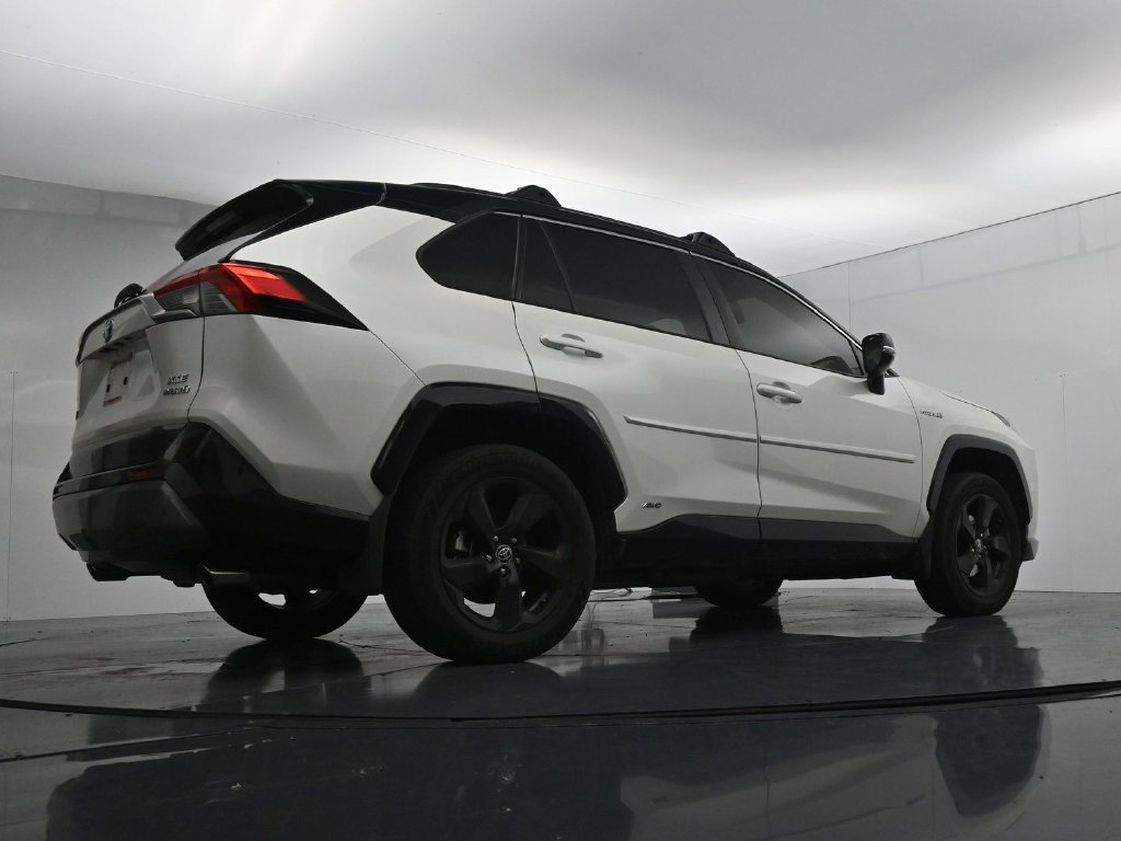 Used 2020 White Toyota XSE image 23