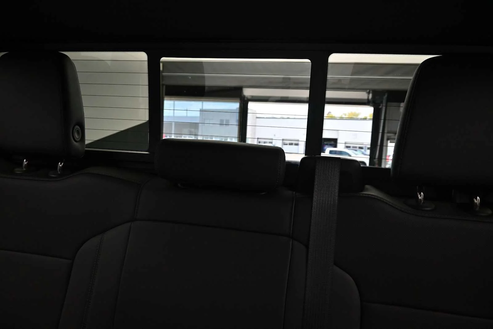 Used 2022 Cayenne Red Tintcoat GMC SLT image 28