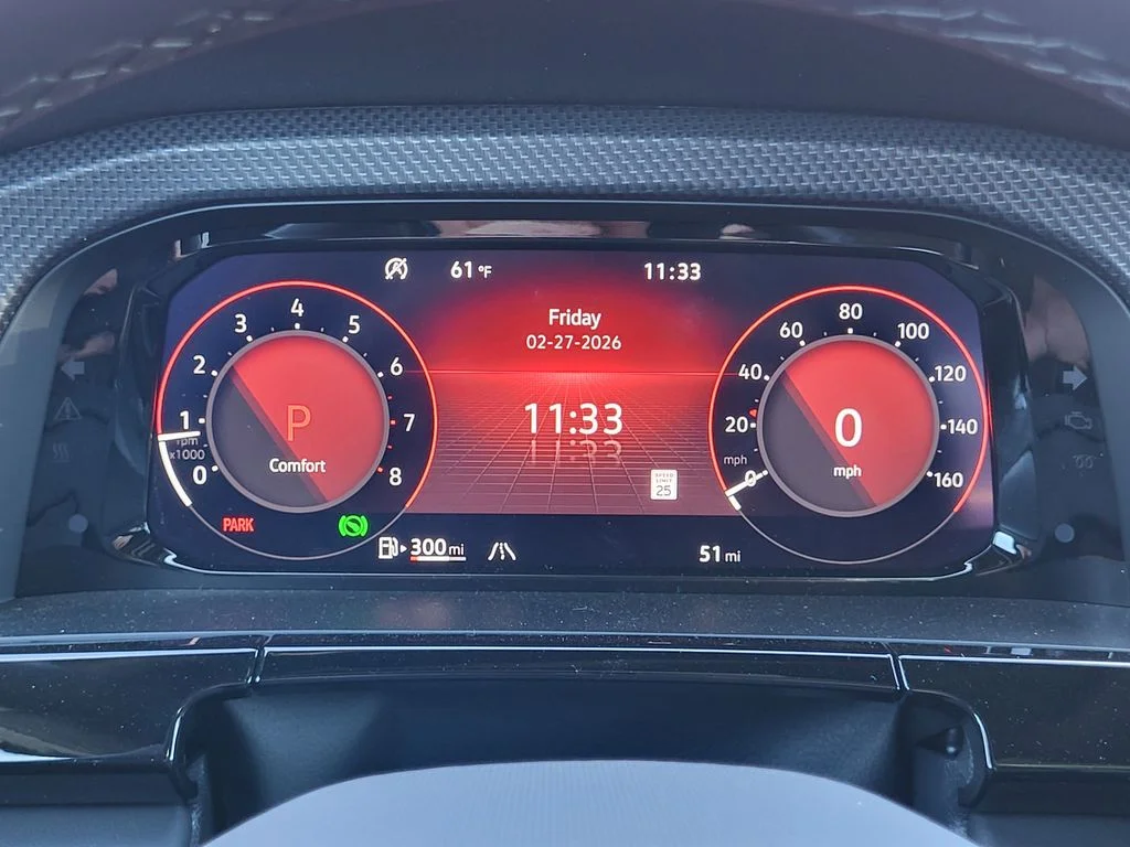 2025 Volkswagen Atlas Cross Sport SEL Premium R-LINE - Photo 10