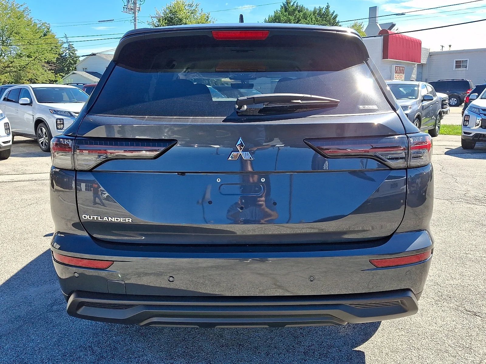 New 2026 Gray Mitsubishi ES image 6