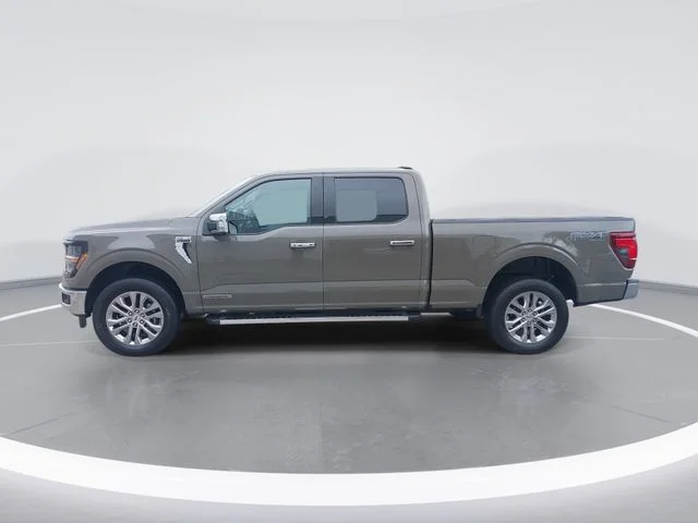 Used 2025 Gray Ford XLT image 2