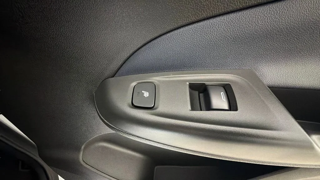 Used 2023 Summit White Chevrolet Premier image 33