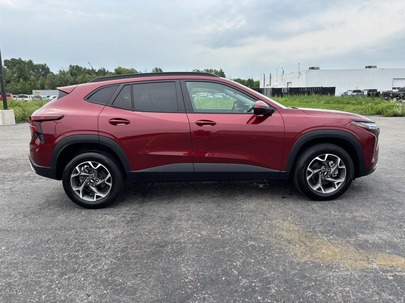 Used 2024 Crimson Metallic Chevrolet LT image 8