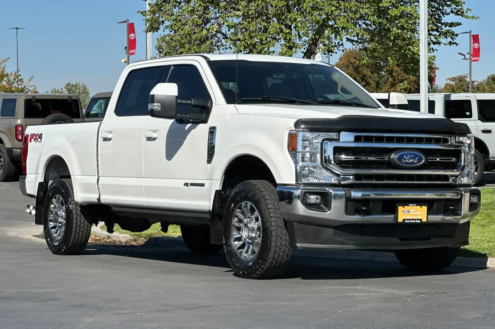 Certified Used 2022 Star White Metallic Tri-Coat Ford LARIAT image 9