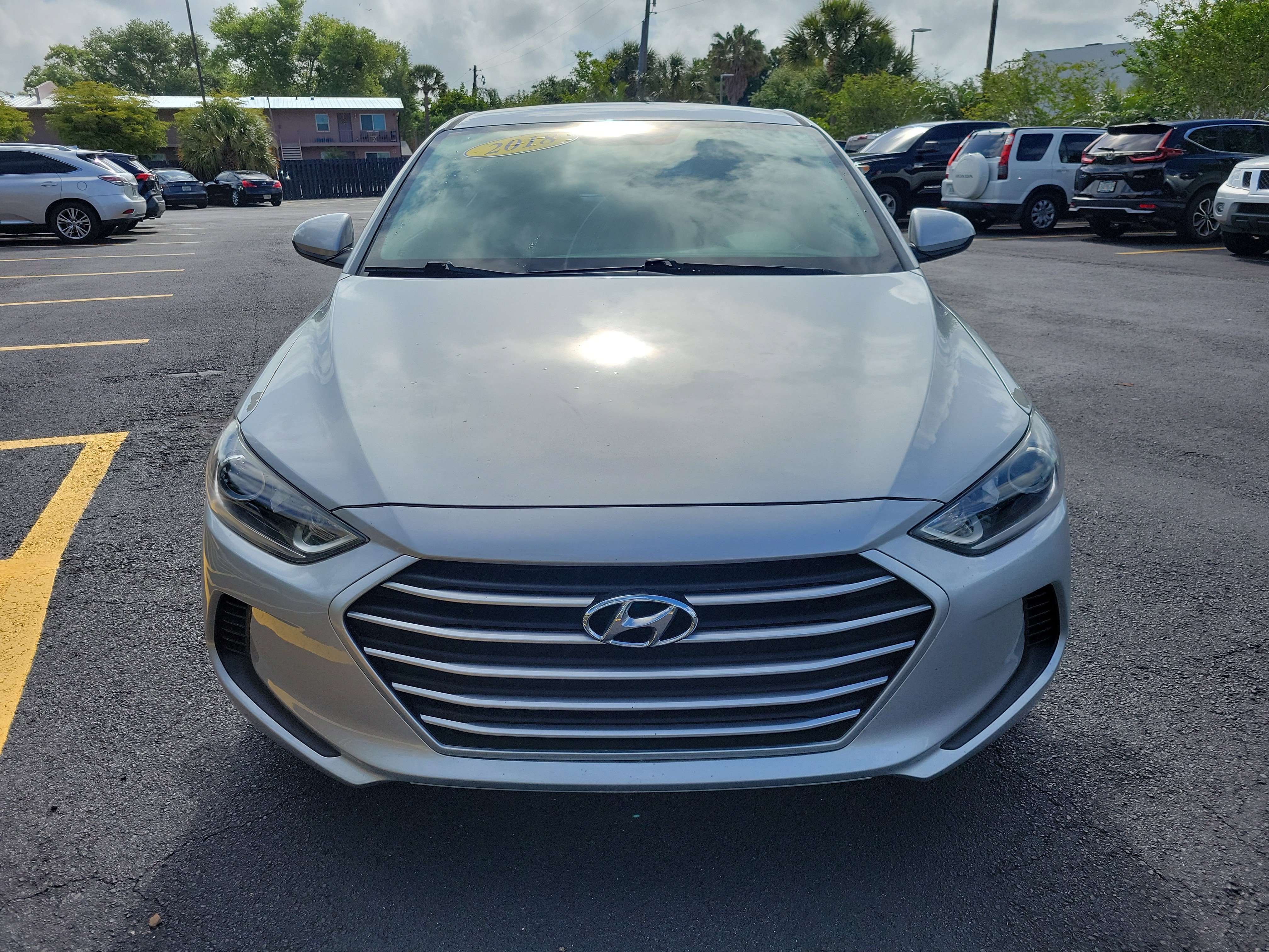 Used 2018 Hyundai Elantra SE with VIN 5NPD74LF1JH281704 for sale in Sarasota, FL