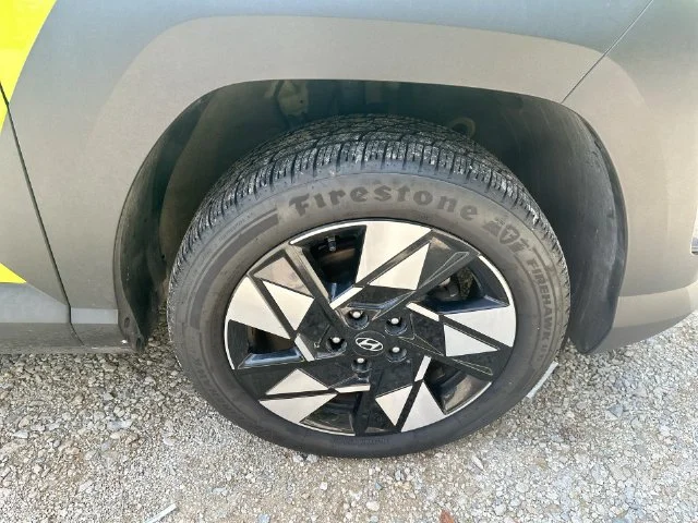 Used 2024 Yellow Hyundai SEL image 63